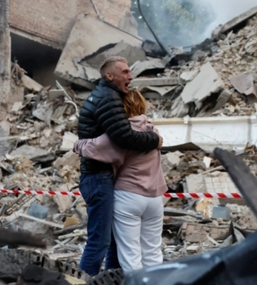 Массированная воздушная атака России 17 июня. По меньшей мере 14 погибших в Киеве (обновляется)