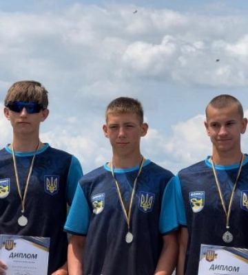 Миколаївські вітрильники здобули сім нагород чемпіонату України з вітрильного спорту серед юнаків