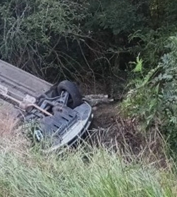 На Одещині легковик перекинувся в кювет: водій загинув, пасажир у лікарні