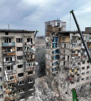 «Понад 440 дронів і 32 ракети»: Зеленський прокоментував нічну масовану атаку