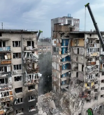 Під завалами будинку у Києві можуть знаходитися до 14 людей — КМВА
