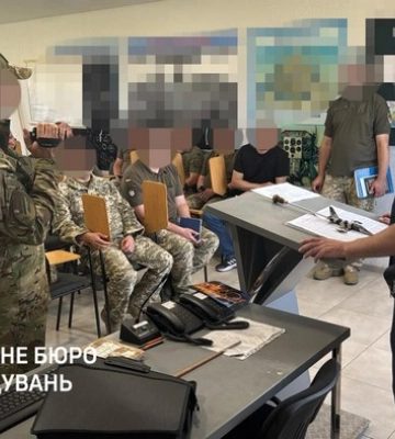 На Івано-Франківщині військові ділки систематично розкрадали пальне, призначене для виконання бойових завдань