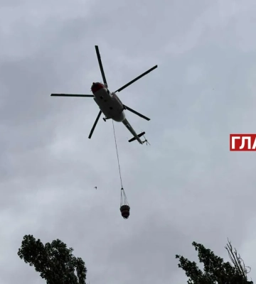 На місці ворожих ударів у Києві активно працюють два гелікоптери - МВС