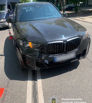“BMW” на смерть збив пенсіонера у Черкасах, який їхав на велосипеді