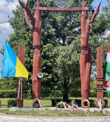 У Меморіальному парку села Чома – закарпатські угорці вшанували пам’ять предків