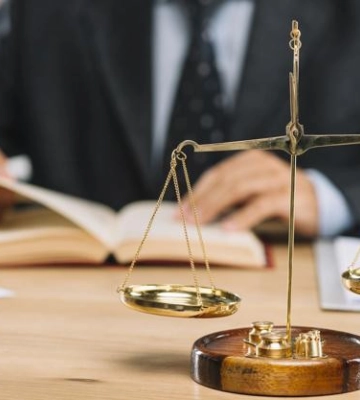 Суд не має права вирішувати питання про зменшення суми витрат на професійну правову допомогу з власної ініціативи — Черкаський&amp;hellip;