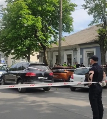 В центре Житомира расстреляли экс-бойца батальона Айдар и его бывшую жену. ВИДЕО