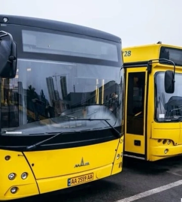 Сьогодні маршрут громадського транспорту в Києві зміниться: схеми