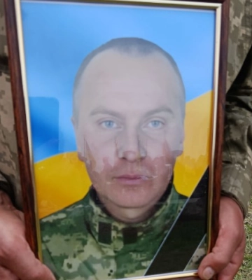 У Бурині попрощалися із захисником Андрієм Заїкою У Бурині попрощалися із захисником Андрієм Заїкою
