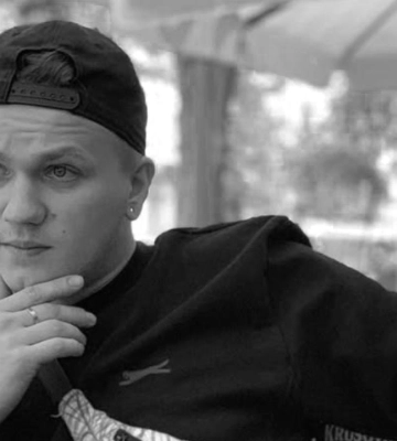 Родители ждали целый день: что известно о погибшем киевлянине в результате атаки РФ