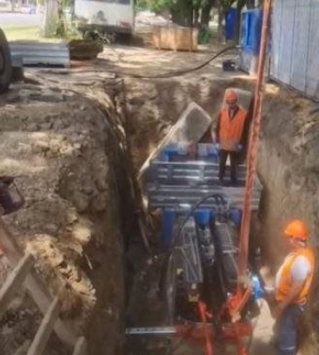 Миколаївські комунальники почали впроваджувати нову технологію оновлення водопровідних мереж (ВІДЕО) Миколаївські комунальники почали впроваджувати нову технологію оновлення водопровідних мереж (ВІДЕО)