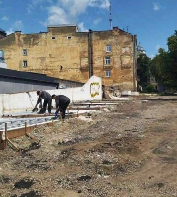 У Львові розгорівся скандал навколо незаконного будівництва кіосків на місці колишнього ринку &quot;Добробут&quot;