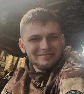 На Волині попрощаються із 21-річним воїном Іллею Кропивою