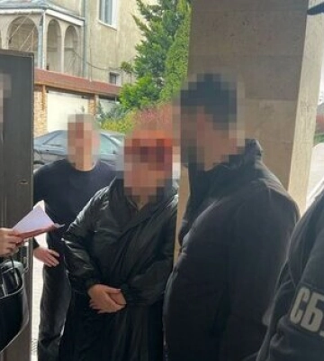 Розікрали майже 50% бюджетних коштів, виділених на поховання українських воїнів: СБУ викрила посадовців Одеської міськради. ФОТО