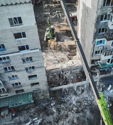 Росія поширює фейк про &quot;влучання ракети ППО&quot; в багатоповерхівку в Солом&#039;янському районі Києва — ЦПД