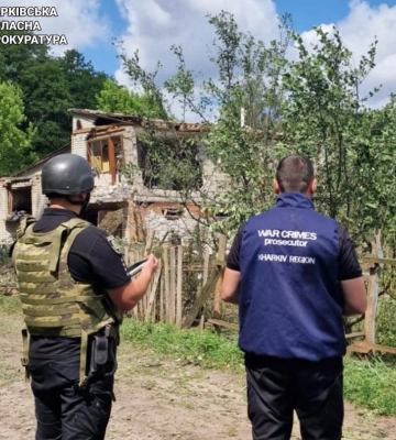 Удари ворожих БпЛА по Ізюму: постраждали двоє людей, серед яких дитина