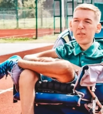 Активіста Назарія Гусакова запідозрили у мільйонних махінаціях зі зборами коштів на лікування