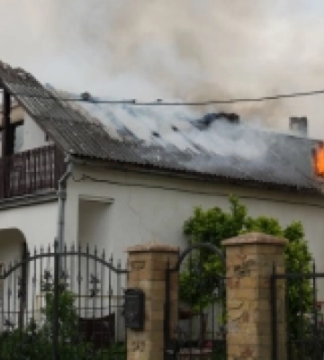 У Сюрте на Ужгородщині горів житловий будинок