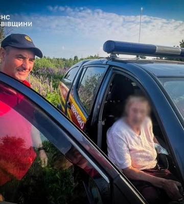 Біля Львова заблукала жінка, вертаючись з городу додому