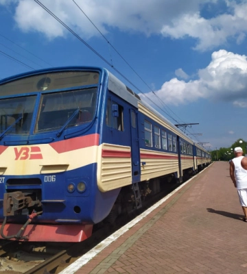 Змінять розклад приміських поїздів на Львівщині через ремонт. Перелік рейсів