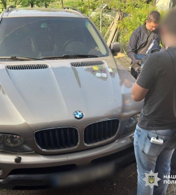 Мешканця Одещини підозрюють у привласненні грошей військових за схемою «Дзвінок з банку»