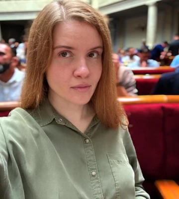 Безугла погрожує перейти в опозицію Безугла погрожує перейти в опозицію