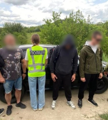 Через кордон на Одещині росіянин намагався переправити двох чоловіків, - ФОТО