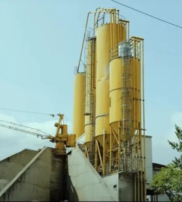 У Львові невідомі запустили виробництво на арештованому заводі Медведчука
