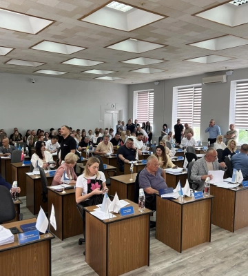У Рівному повернули премії посадовцям: які суми будуть отримувати чиновники?