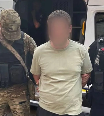 В Запорожье мужчина открыл стрельбу в детском развлекательном заведении