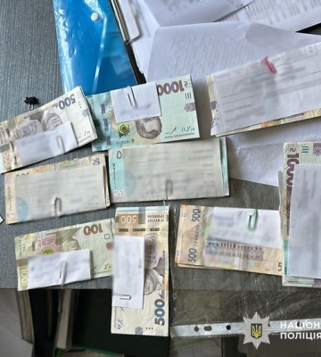 У Коростені директора автошколи викрили на спробі підкупу через сервісний центр МВС
