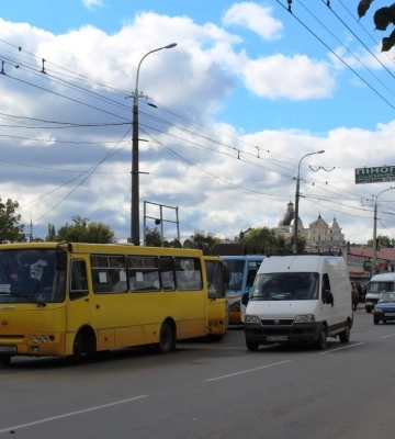 На одній з луцьких вулиць змінили правила руху