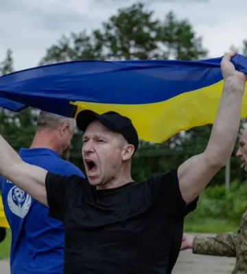 СБУ показала ексклюзивні фото та відео обміну полоненими
