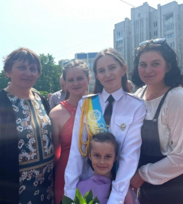 Мама шістьох дітей, яка рятує життя: волинянка стала донором для десятків людей Мама шістьох дітей, яка рятує життя: волинянка стала донором для десятків людей