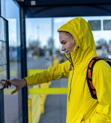 В Киеве возобновлена работа сервиса оплаты проезда в наземном транспорте qr-билетами после технического сбоя