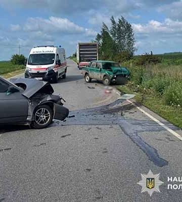 На Полтавщині сталась смертельна ДТП: загинув чоловік (ФОТО) На Полтавщині сталась смертельна ДТП: загинув чоловік (ФОТО)