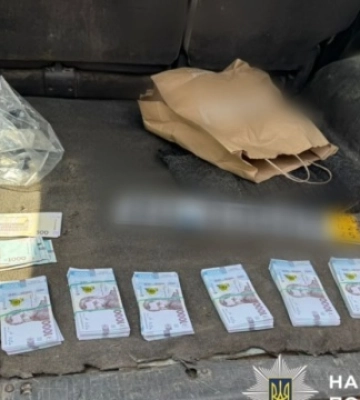 Хотів продати військовим гуманітарні авто: на Київщині викрили члена благодійного фонду