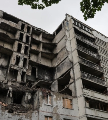 Харків під атакою дронів: пролунали вибухи у Київському районі