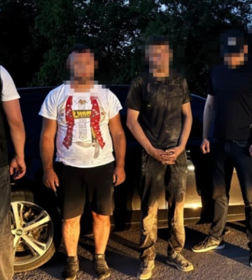 На Закарпатті викрили схему переправлення ухилянтів до Угорщини: ціна «питання» — від 6 до 8 тисяч доларів