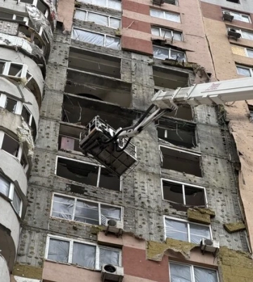 Нічна атака 17 червня: у Дарницькому районі триває ліквідація наслідків 