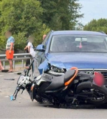 Розповіли про стан 17-річного хлопця, який травмувався в аварії на Волині