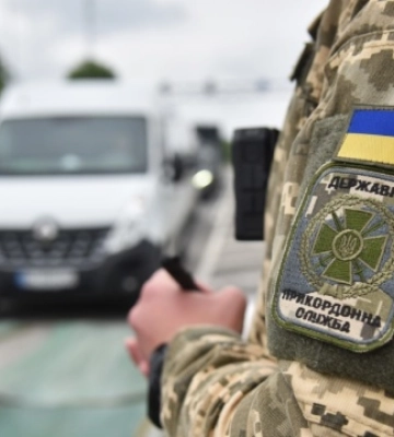 Перетин кордону на Львівщині: що варто знати мандрівникам у літній сезон