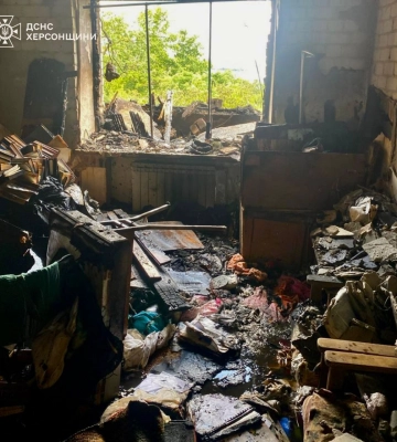 У день, коли вшановують жертв нацизму, росіяни вдарили по Херсону