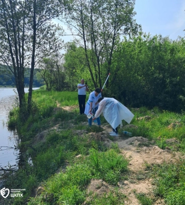 На Ужгородщині відібрали відбір взірців води з водойм