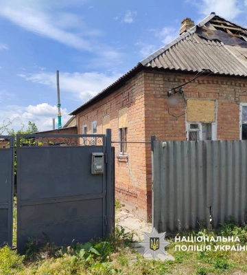 На Харківщині затримано зловмисника, який кілька разів вдарив ножем літню жінку