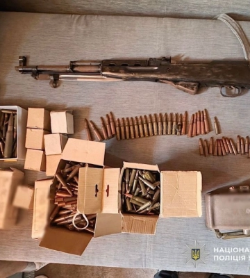 У Дніпрі обрано запобіжний захід чоловіку, в якого вилучено незаконну зброю та боєприпаси