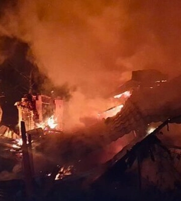 Під час ворожої атаки на Київщині загинула жінка, є поранені