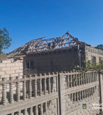 Внаслідок ракетного обстрілу на Миколаївщині постраждали троє цивільних, серед них двоє малолітніх дітей