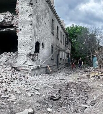 Доба на Донеччині: ворог вбив двох людей, ще п’ятеро зазнали поранень. ФОТОрепортаж