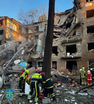 Кількість постраждалих від російського удару по Києву зросла до 25, серед них 4 дитини